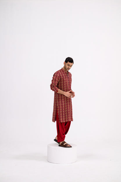 Red Honeycomb Zip Kurta / full Set With Cowl Pants