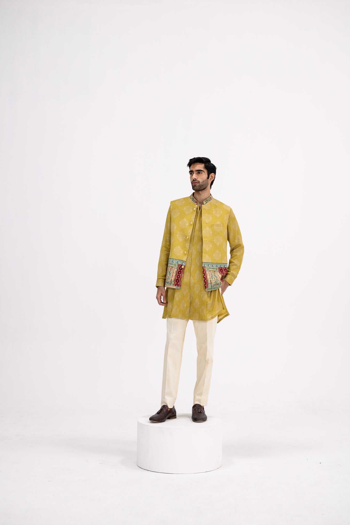 Mustard Pintuck Kurta Bundi Set/bundi