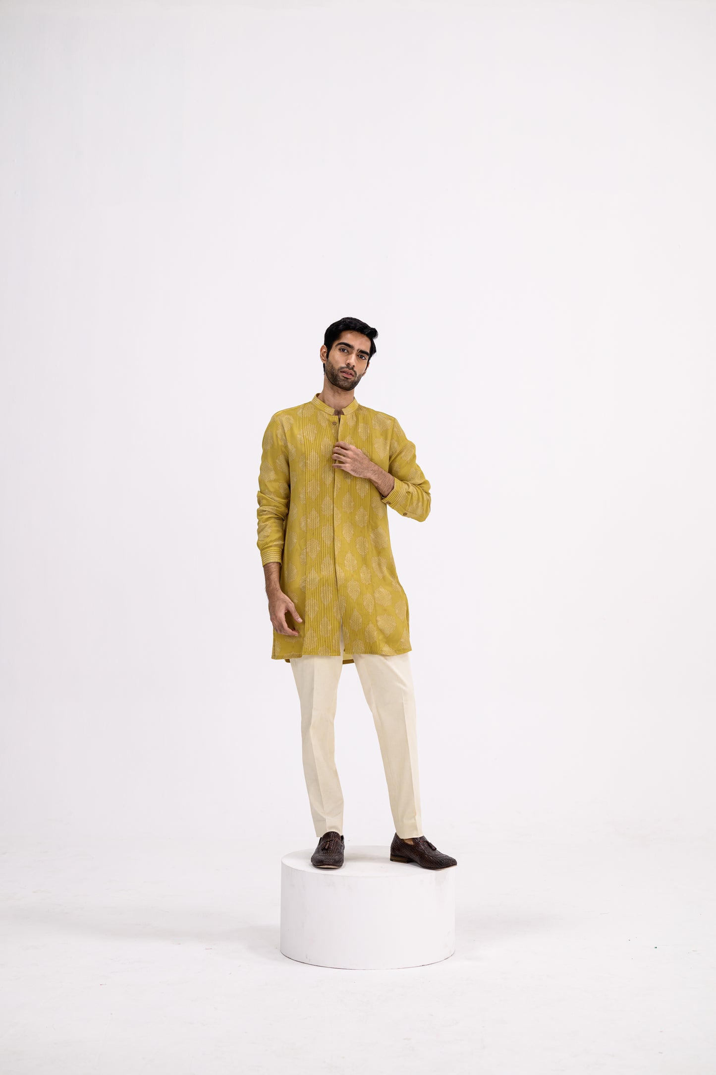 Mustard Pintuck Kurta / Full Set