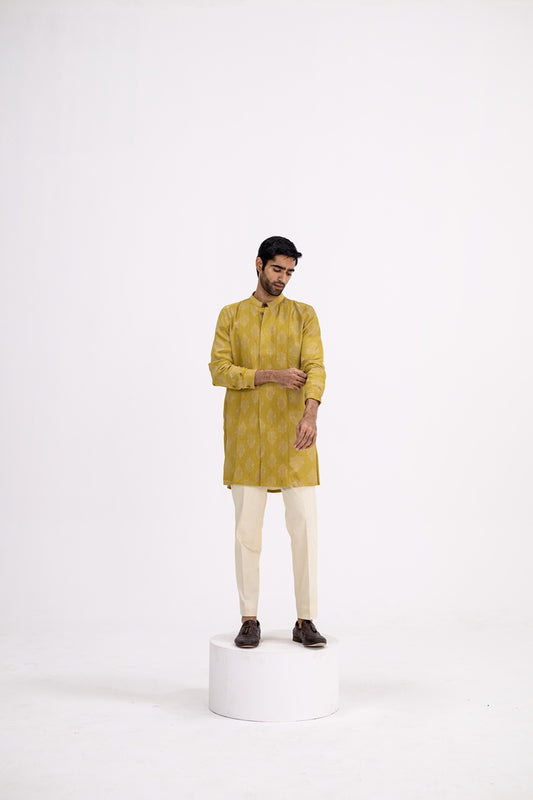 Mustard Pintuck Kurta / Full Set