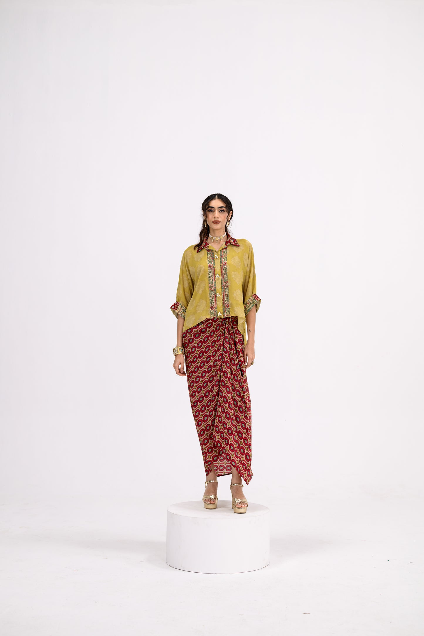 Mustard Toga Cape Paired With Honeycomb Dhoti Set With Inner