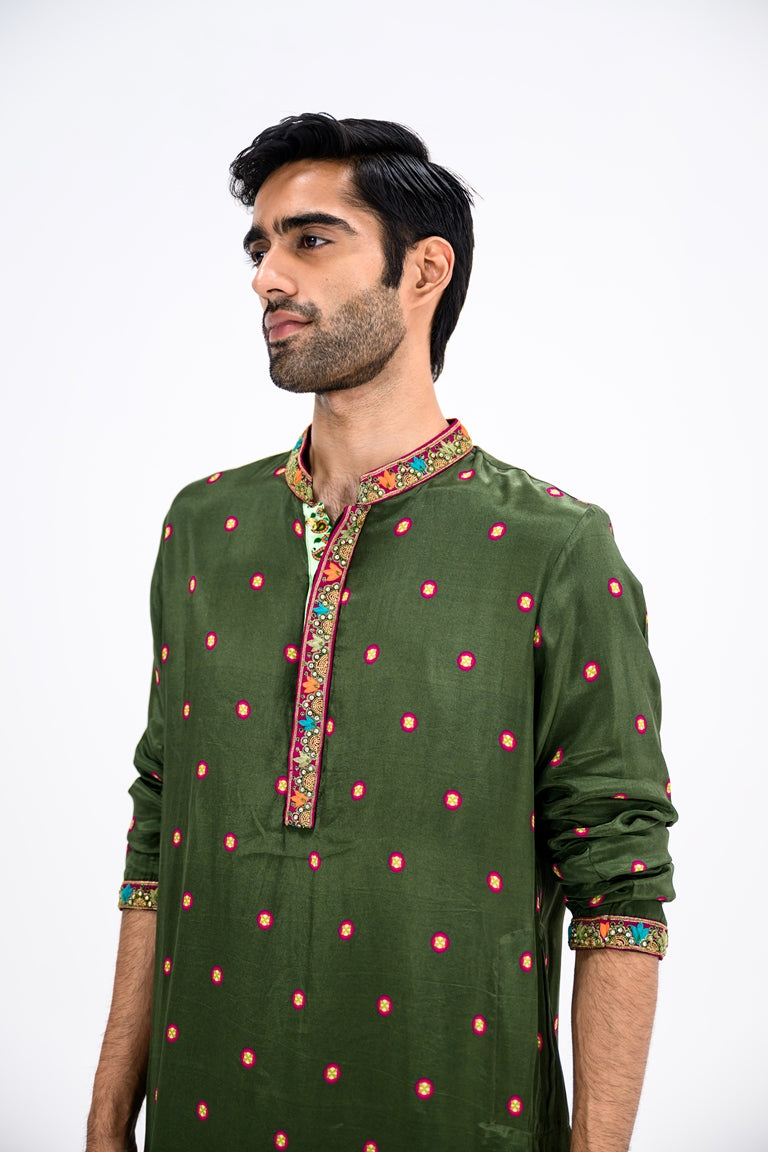 Green Dotted Kurta And Cowl Pants