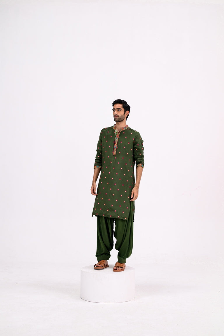 Green Dotted Kurta And Cowl Pants