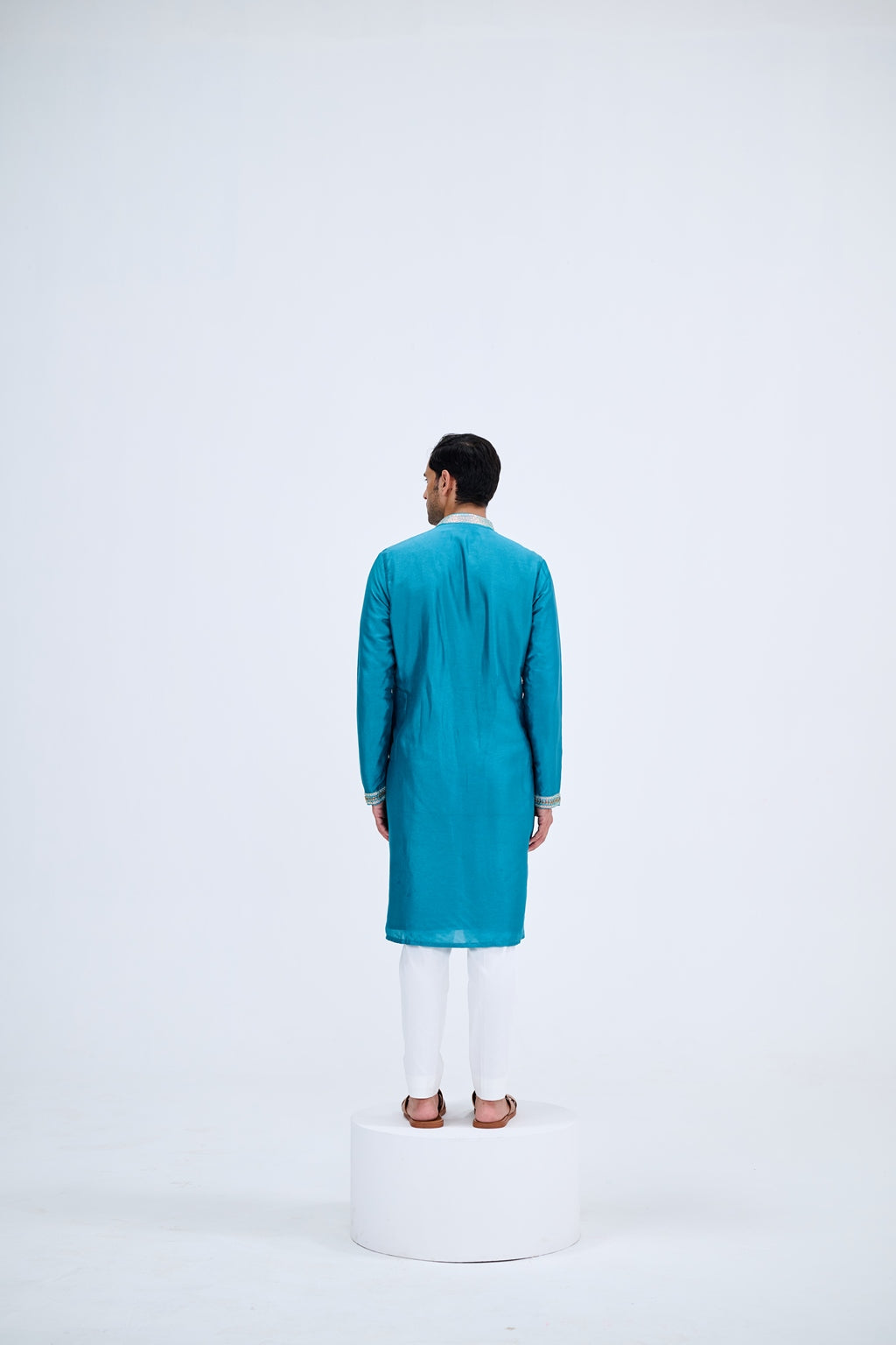 BLUE KURTA PAIRED WITH WHITE PANTS