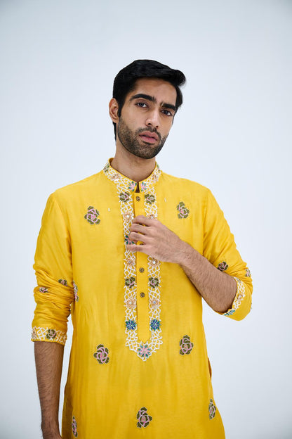 YELLOW KURTA SET WITH WHITE PANTS