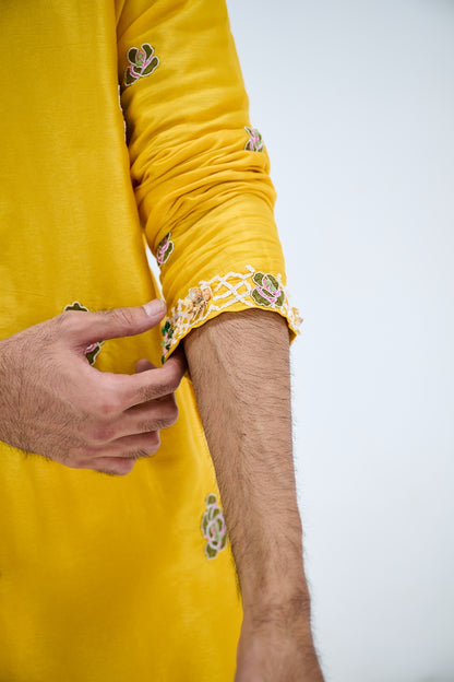 YELLOW KURTA SET WITH WHITE PANTS