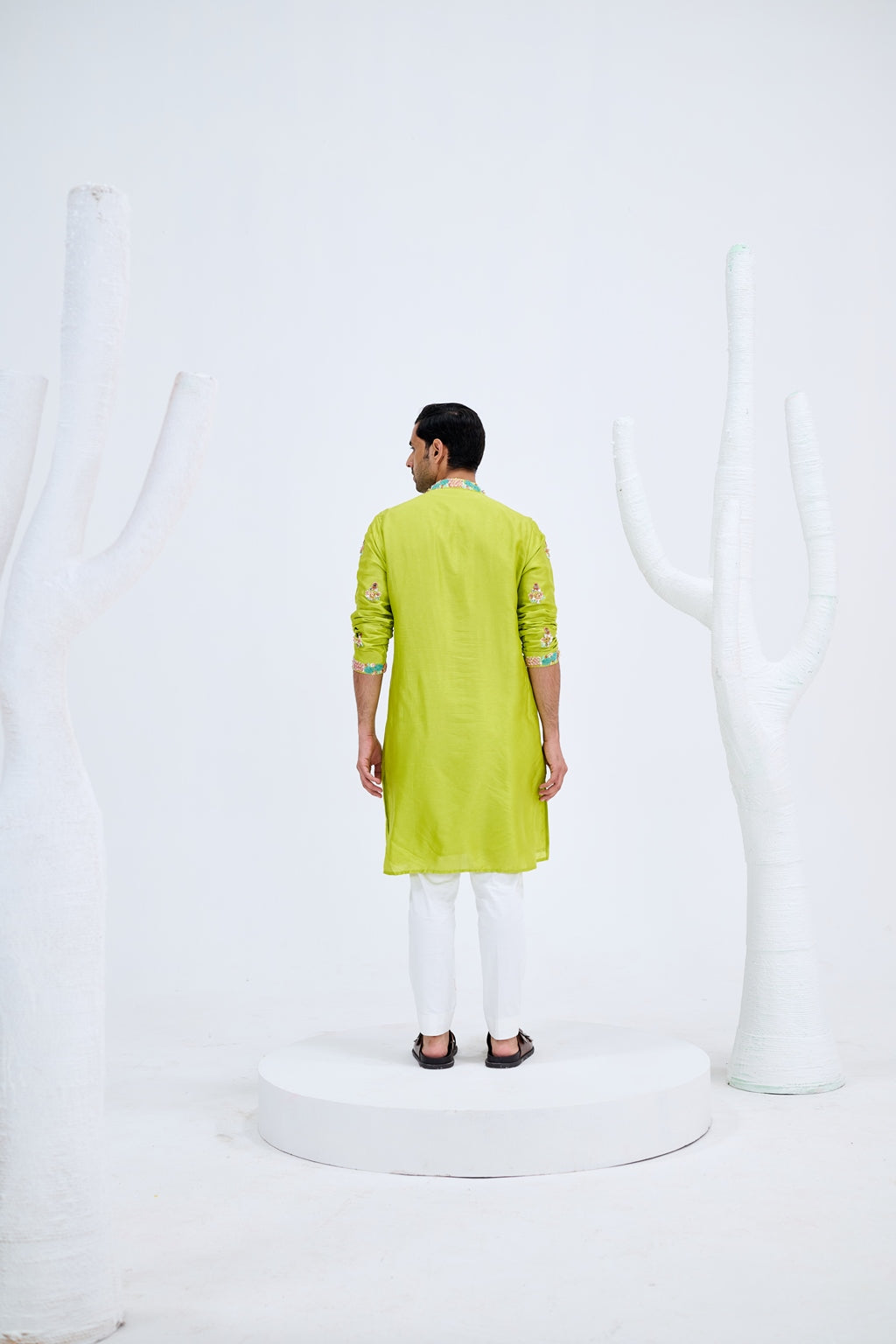 LIGHT GREEN BOOTA KURTA SET PAIRED WITH WHITE PANTS