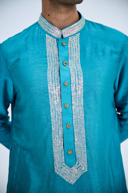 BLUE KURTA PAIRED WITH WHITE PANTS