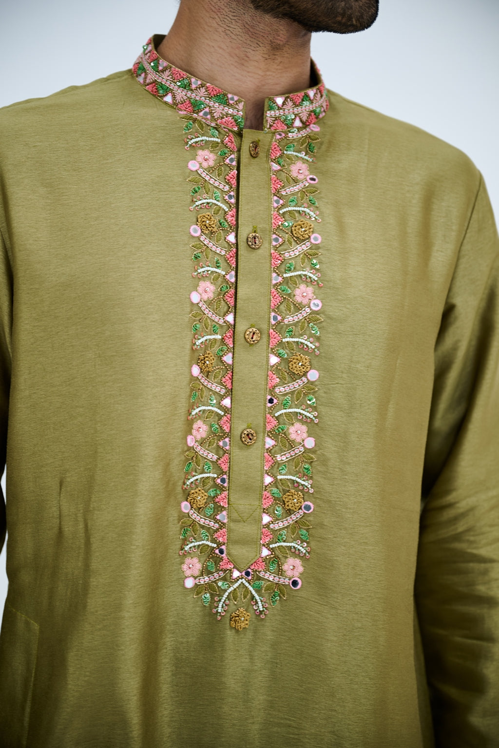 OLIVE GREEN EMBROIDERED KURTA SET WITH WHITE PANTS