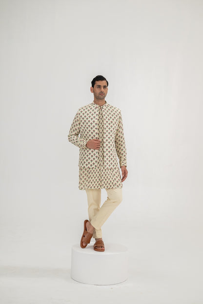 Cream Flower Butta Pintuck Kurta/full Set