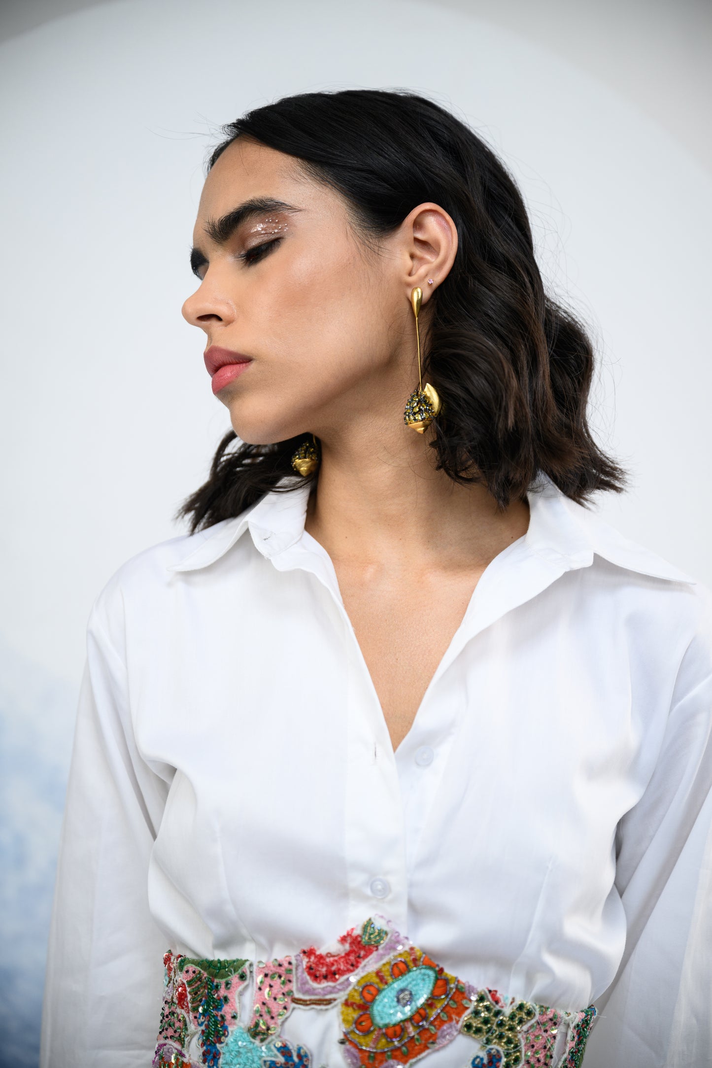 WHITE SHIRT DRESS PAIRED WITH MARINA CORSET