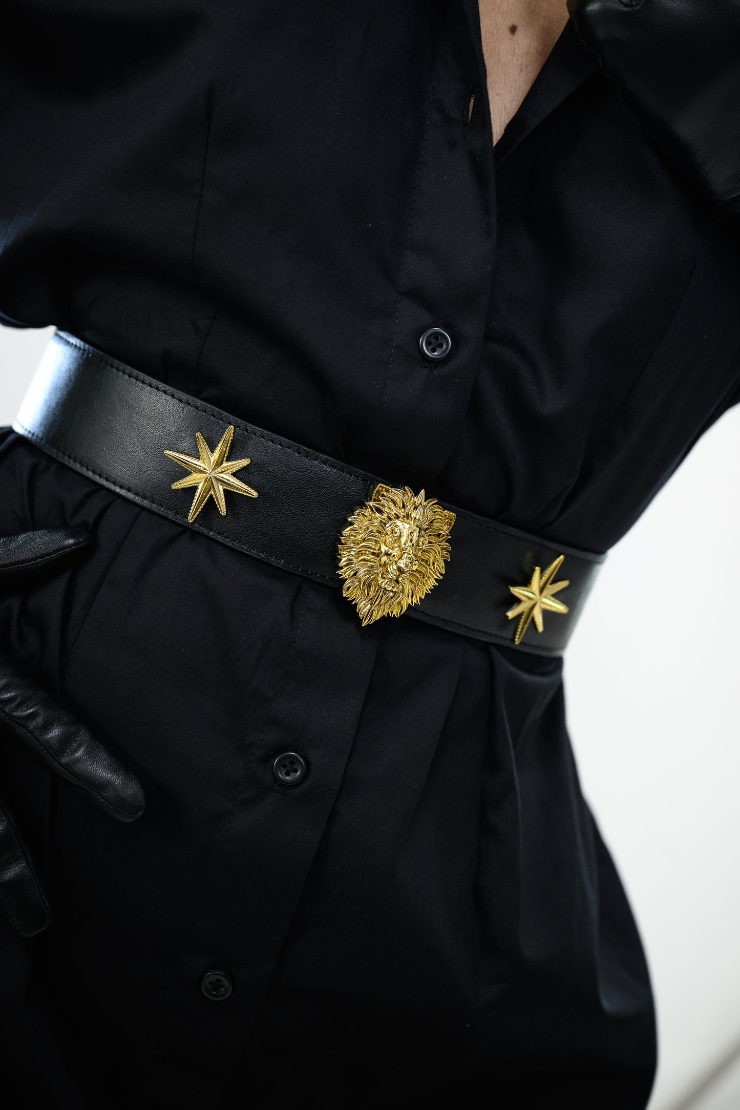 BLACK SHIRT DRESS PAIRED WITH LION STAR BELT