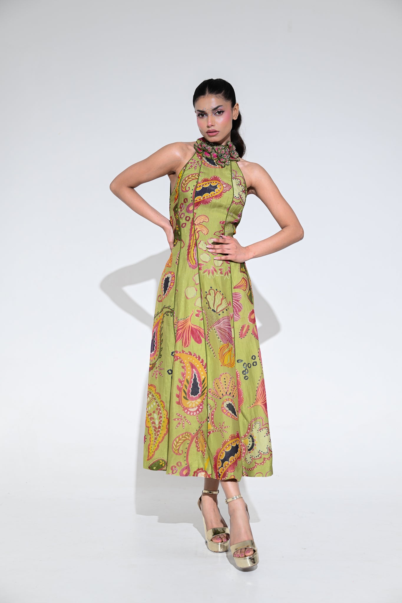 OLIVE BLOOM HALTER M IDI DRESS
