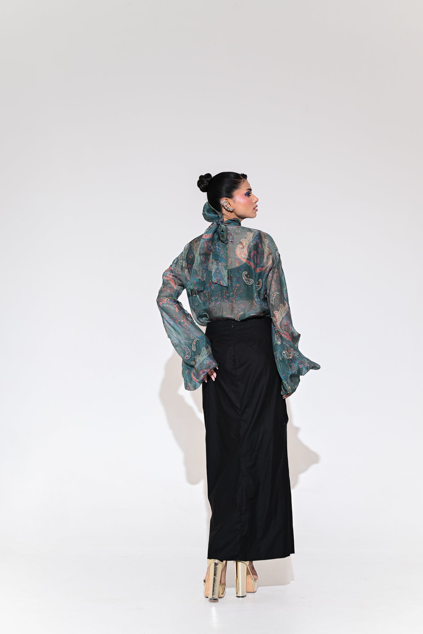 IRIS MIST EMBROIDERED SHIRT SKIRT SET